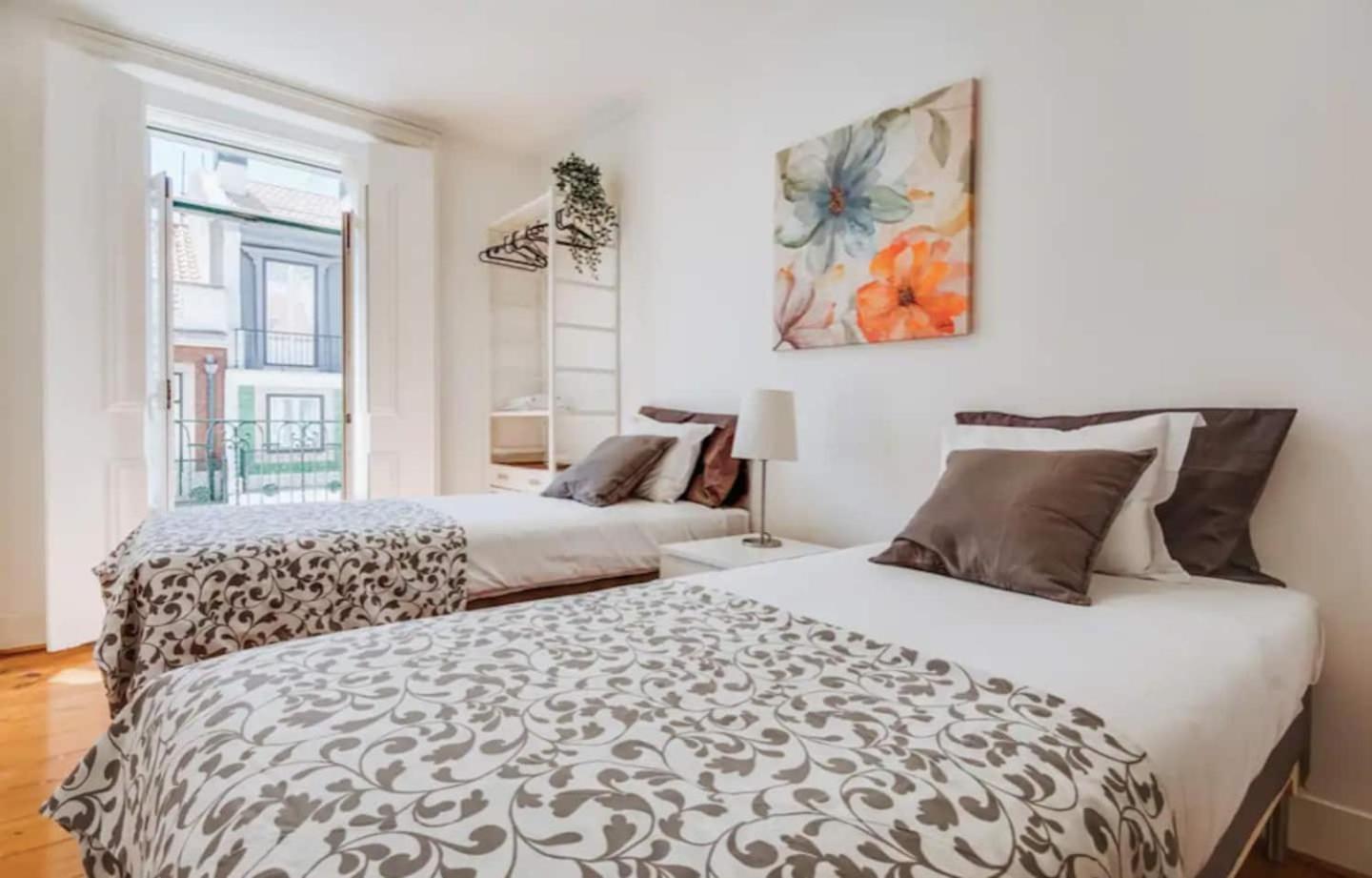 3 Bedroom Apartment In Baixa With River View Lisboa Екстериор снимка